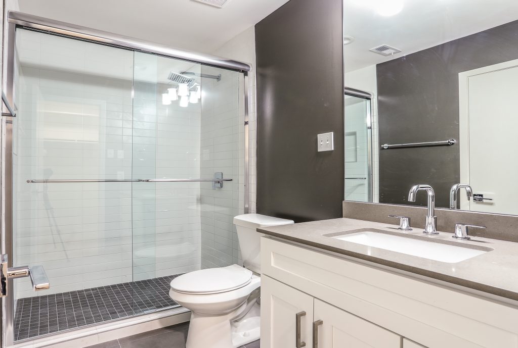 Elegant bathroom on Brookgreen Drive, Dallas